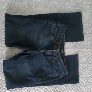 Jessica Simpson skinny bootcut Jean